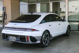 Hyundai IONIQ 6 2024 Limited 4dr Sedan