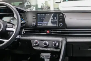 Hyundai ELANTRA 2025 SE 4dr Sedan