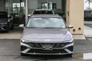 Hyundai ELANTRA 2025 SE 4dr Sedan