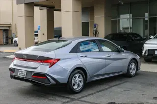 Hyundai ELANTRA 2025 SE 4dr Sedan