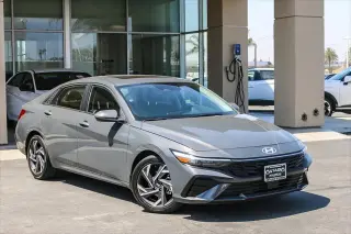 Hyundai ELANTRA 2025 Limited 4dr Sedan
