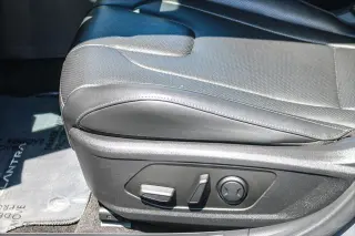Hyundai ELANTRA 2025 Limited 4dr Sedan