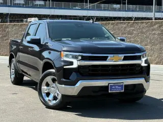 Chevrolet Silverado 1500 2022 4x2 LT 4dr Crew Cab 5.8 ft. SB