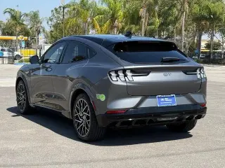 Ford Mustang Mach-E 2023 AWD GT 4dr SUV