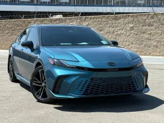 Toyota Camry 2025 SE 4dr Sedan