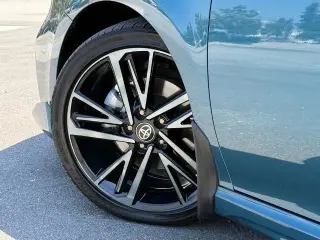 Toyota Camry 2025 SE 4dr Sedan