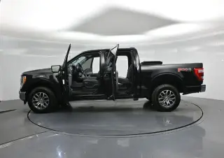 Ford F-150 2022 4x4 XL 4dr SuperCrew 6.5 ft. SB