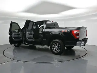 Ford F-150 2022 4x4 XL 4dr SuperCrew 6.5 ft. SB