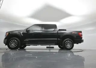 Ford F-150 2022 4x4 XL 4dr SuperCrew 6.5 ft. SB
