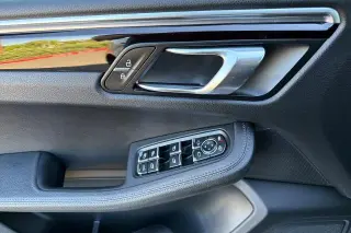 Porsche Macan 2021 AWD 4dr SUV