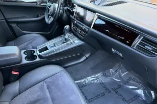 Porsche Macan 2021 AWD 4dr SUV