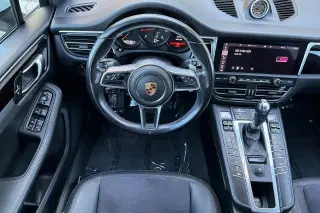 Porsche Macan 2021 AWD 4dr SUV