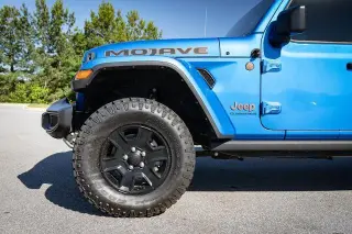 Jeep Gladiator 2023 4x4 Mojave 4dr Crew Cab 5.0 ft. SB