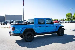 Jeep Gladiator 2023 4x4 Mojave 4dr Crew Cab 5.0 ft. SB
