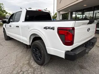 Ford F-150 2024 4x4 XL 4dr SuperCrew 5.5 ft. SB