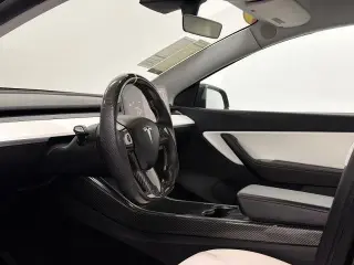 Tesla Model Y 2020 AWD Long Range 4dr Crossover