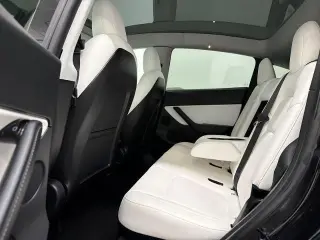Tesla Model Y 2020 AWD Long Range 4dr Crossover