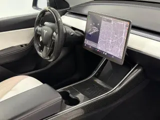 Tesla Model Y 2020 AWD Long Range 4dr Crossover