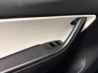 Tesla Model Y 2020 AWD Long Range 4dr Crossover
