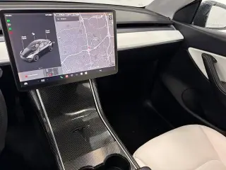 Tesla Model Y 2020 AWD Long Range 4dr Crossover