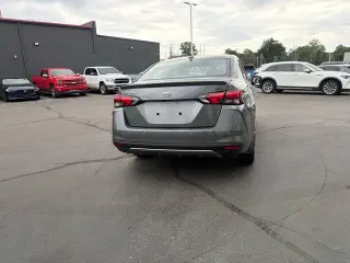 Nissan Versa 2025 SR 4dr Sedan