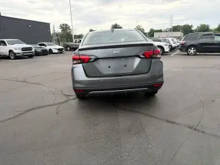 Nissan Versa 2025 SR 4dr Sedan