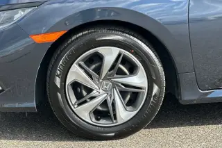 Honda Civic 2019 LX 4dr Sedan CVT