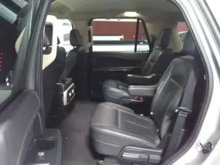 Ford Expedition 2024 4x4 XLT 4dr SUV