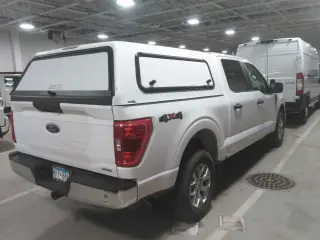 Ford F-150 2023 4x4 Platinum 4dr SuperCrew 5.5 ft. SB