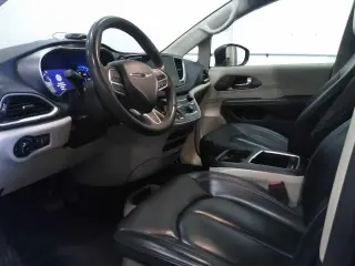 Chrysler Pacifica 2023 Touring L 4dr Mini-Van