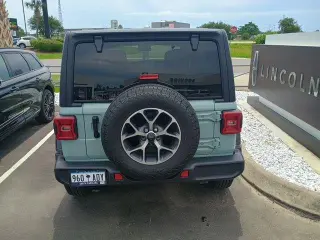 Jeep Wrangler 2024 4x4 Sport 4dr SUV
