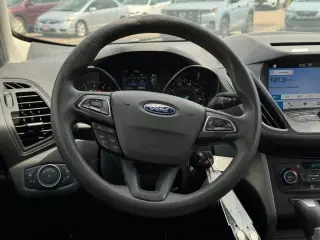 Ford Escape 2017 AWD SE 4dr SUV