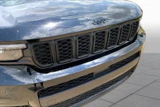 Jeep Grand Cherokee L 2023 4x2 Laredo X 4dr SUV