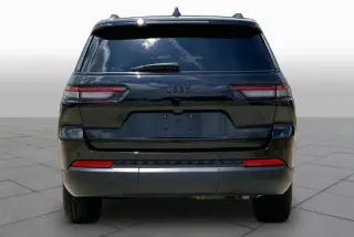Jeep Grand Cherokee L 2023 4x2 Laredo X 4dr SUV