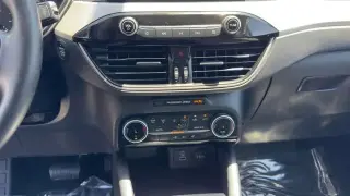 Ford Escape 2022 AWD SE 4dr SUV