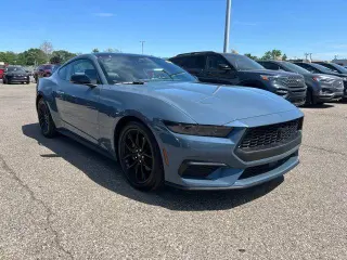 Ford Mustang 2024 EcoBoost 2dr Fastback
