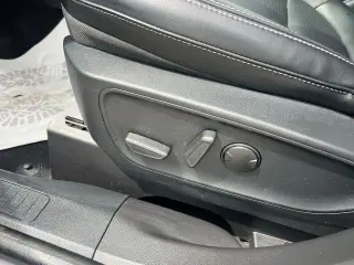 Ford Escape 2024 AWD Platinum 4dr SUV