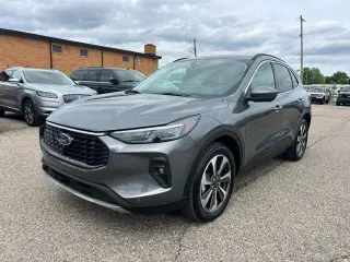 Ford Escape 2024 AWD Platinum 4dr SUV