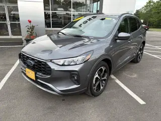 Ford Escape 2023 AWD ST-Line Select 4dr SUV