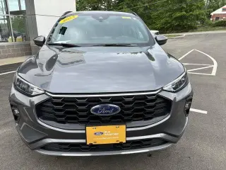 Ford Escape 2023 AWD ST-Line Select 4dr SUV