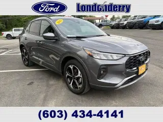 Ford Escape 2023 AWD ST-Line Select 4dr SUV