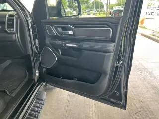 Ram 1500 2023 4x4 Laramie 4dr Crew Cab 5.6 ft. SB Pickup
