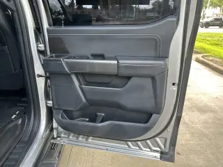 Ford F-150 2022 4x2 XL 4dr SuperCrew 5.5 ft. SB