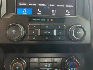 Ford F-150 2019 4x2 XL 4dr SuperCrew 5.5 ft. SB