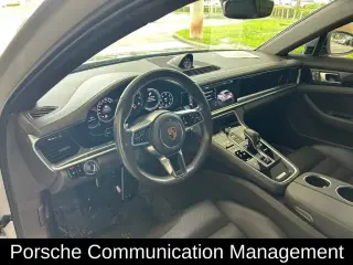 Porsche Panamera 2018 4dr Sedan