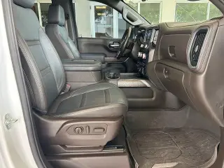 GMC Sierra 1500 2020 4x2 Denali 4dr Crew Cab 5.8 ft. SB