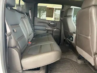 GMC Sierra 1500 2020 4x2 Denali 4dr Crew Cab 5.8 ft. SB