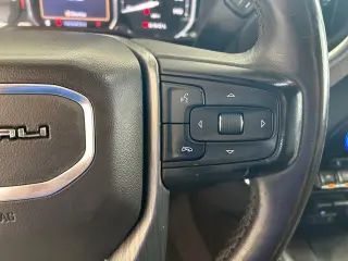GMC Sierra 1500 2020 4x2 Denali 4dr Crew Cab 5.8 ft. SB