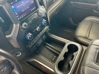 GMC Sierra 1500 2020 4x2 Denali 4dr Crew Cab 5.8 ft. SB