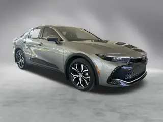 Toyota Crown 2024 AWD XLE 4dr Sedan